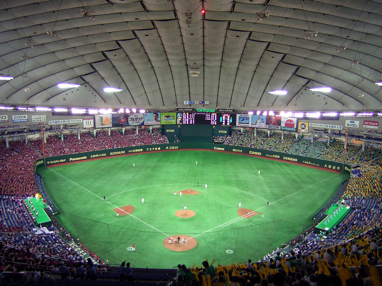 東京ドーム(場内)