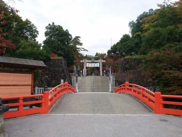 武田神社