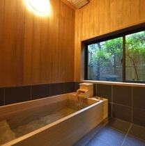 客室内風呂