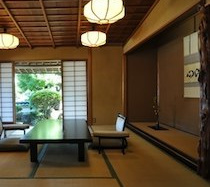 数寄屋造り離れ客室