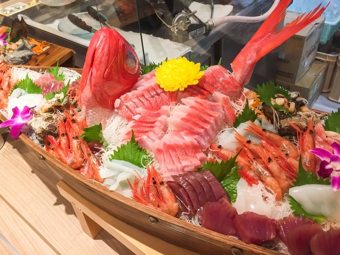 夕食バイキング