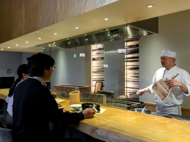 レストラン 炭火会席 竹のうち