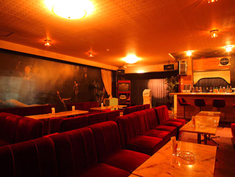 カラオケバー「汐見」