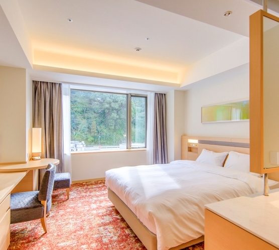 熱海後楽園ホテル(AQUA SQUARE/コートヤードルーム)