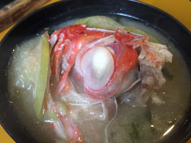 港の朝市