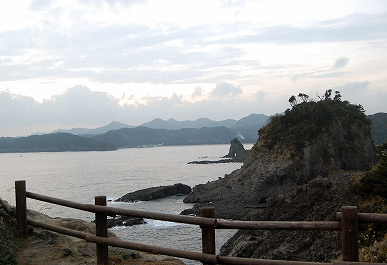 タライ岬遊歩道